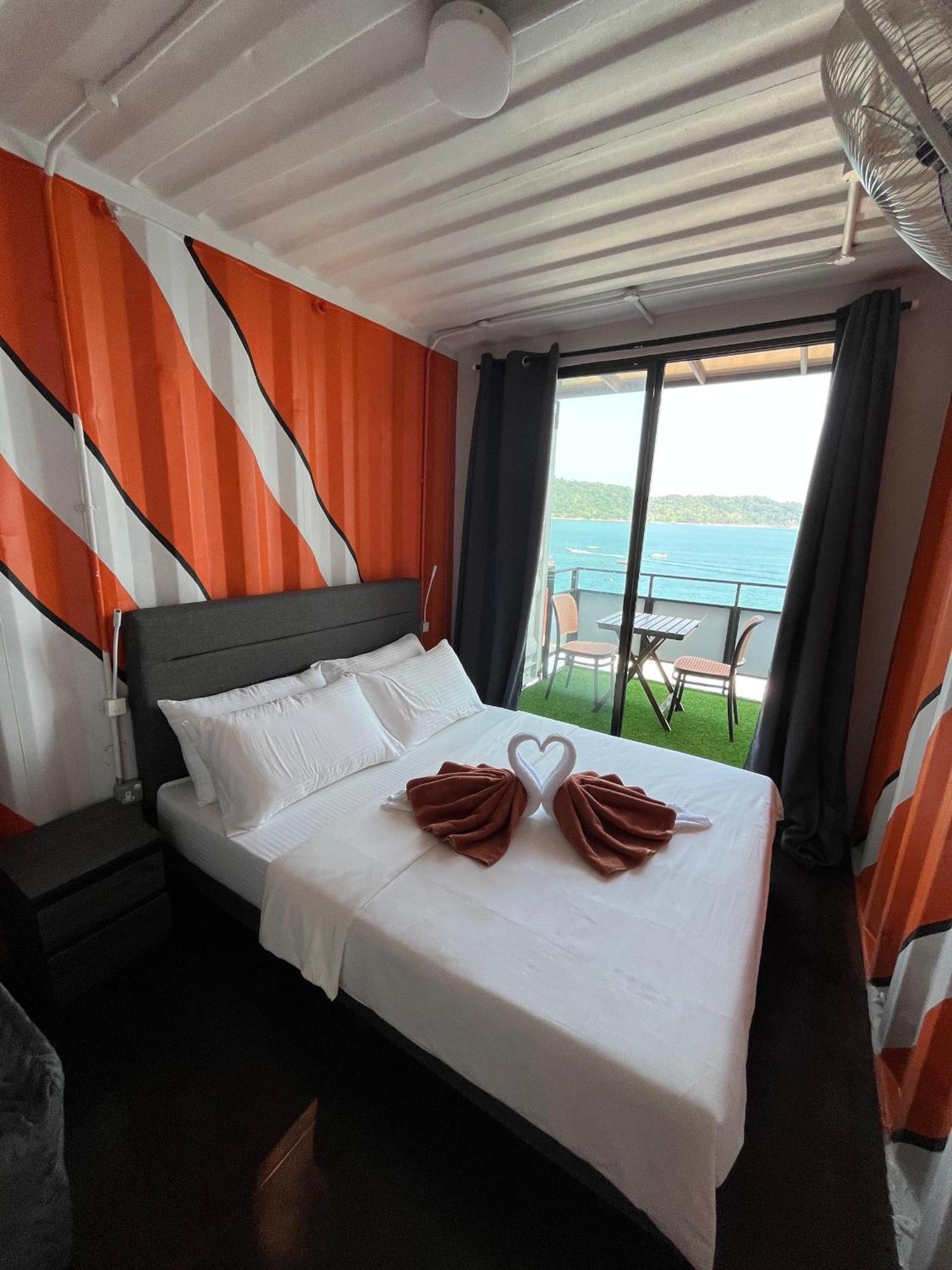 Perhentian Nemo Chalet Kampong Pasir Hantu Exterior photo