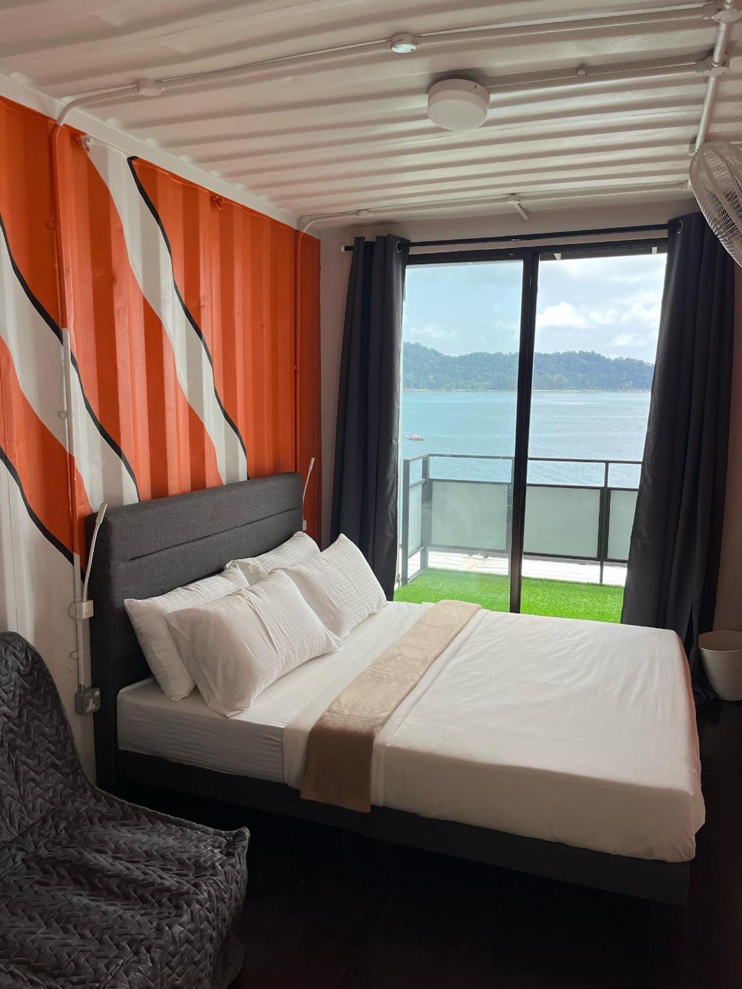 Perhentian Nemo Chalet Kampong Pasir Hantu Exterior photo
